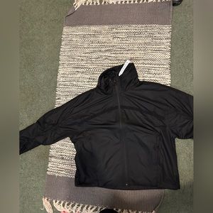 Lululemon - Lightweight Cropped Track Jacket - Black - Size 6